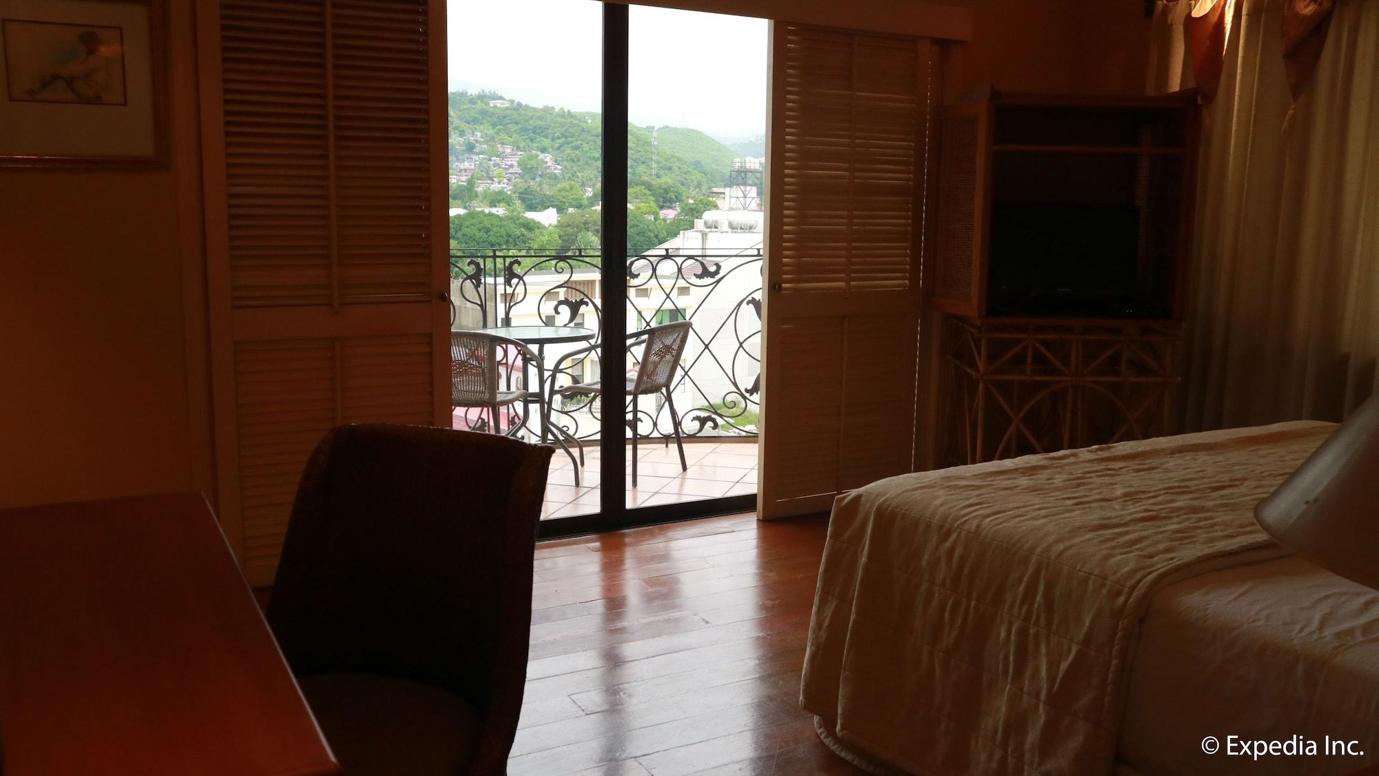 Sophia Suites Residence Hotel Cebu Extérieur photo