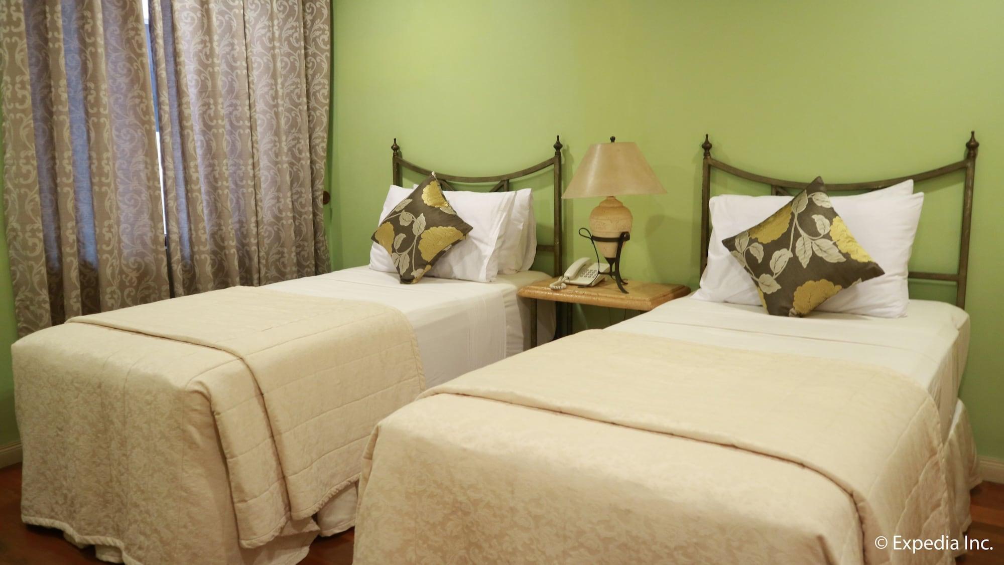 Sophia Suites Residence Hotel Cebu Extérieur photo