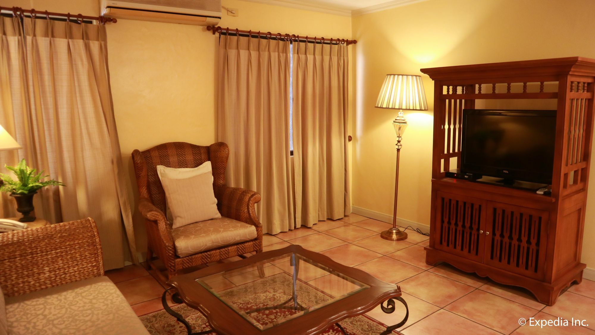 Sophia Suites Residence Hotel Cebu Extérieur photo
